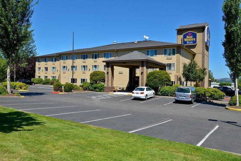 Best Western Cascade Inn & Suites Troutdale Exteriör bild