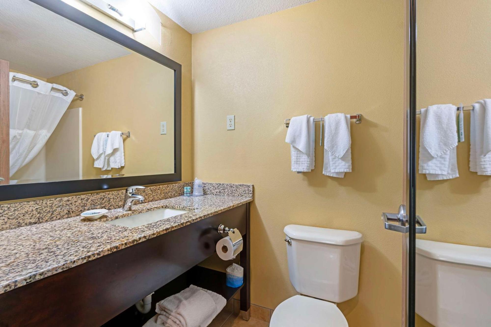 Best Western Cascade Inn & Suites Troutdale Exteriör bild