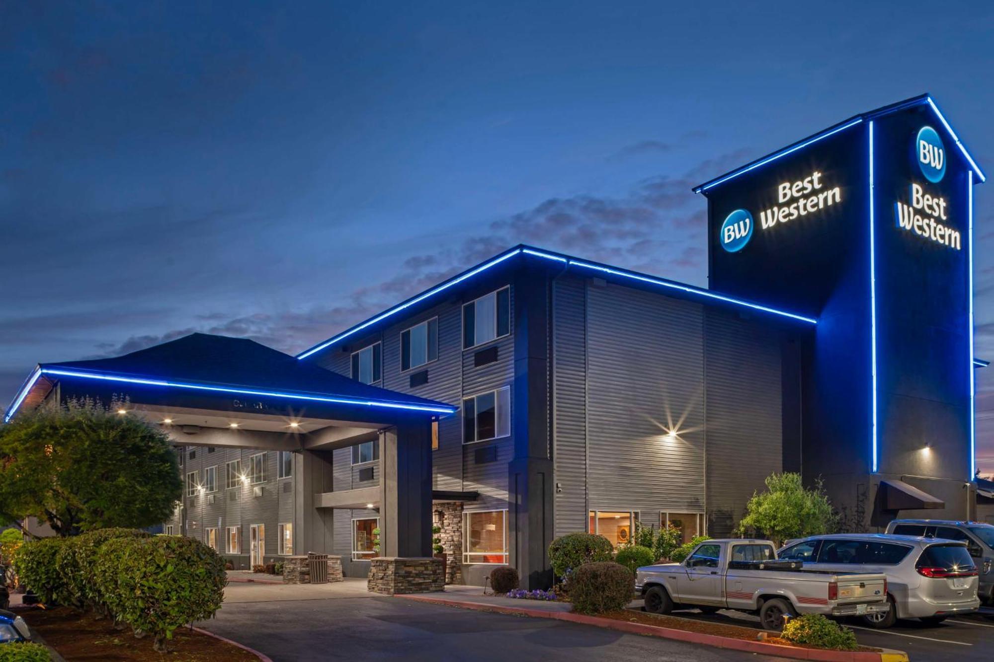 Best Western Cascade Inn & Suites Troutdale Exteriör bild